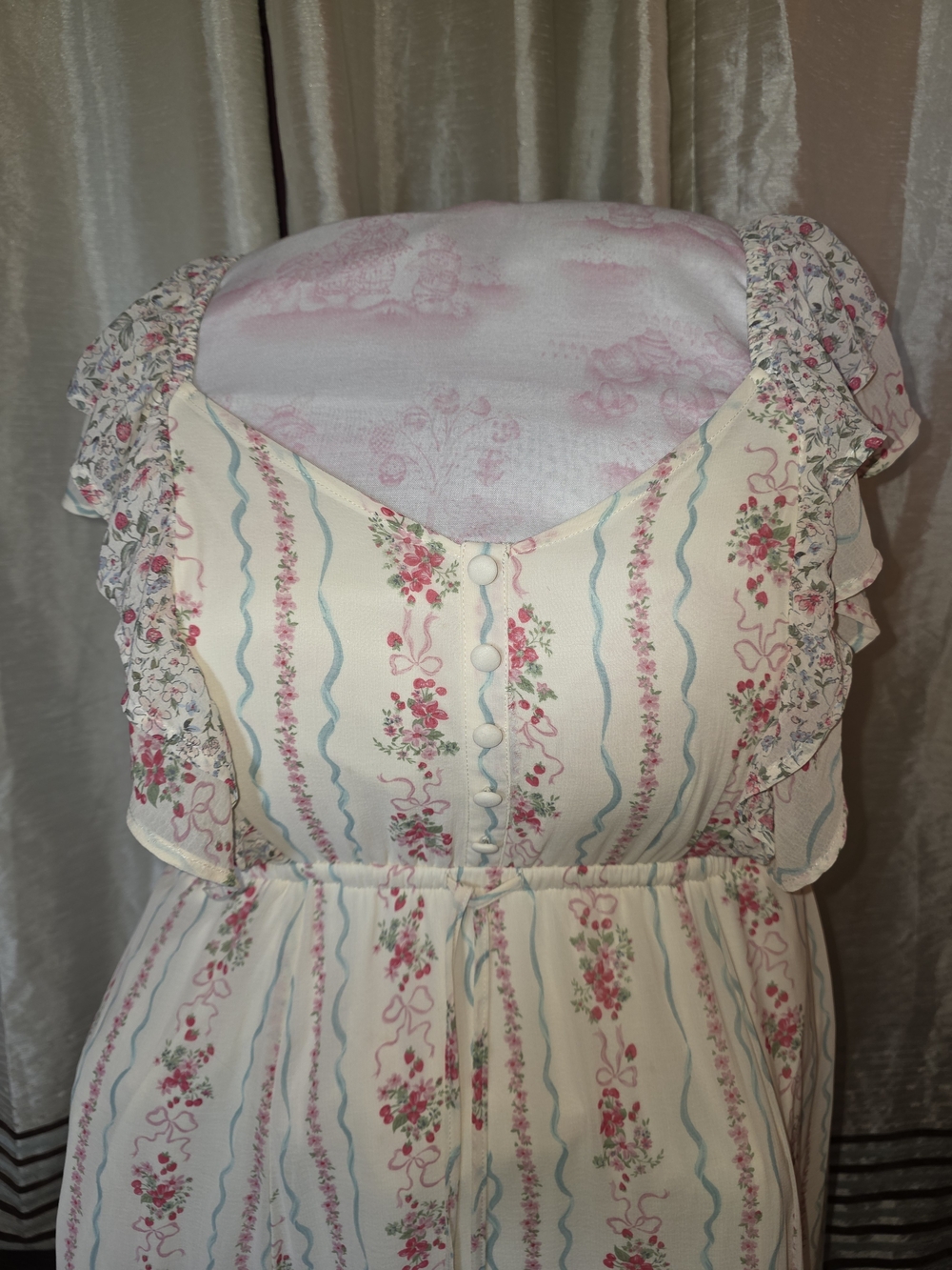 torrid Cream Floral Stripe Maxi Dress with Pink Accents - Picture 6 of 10